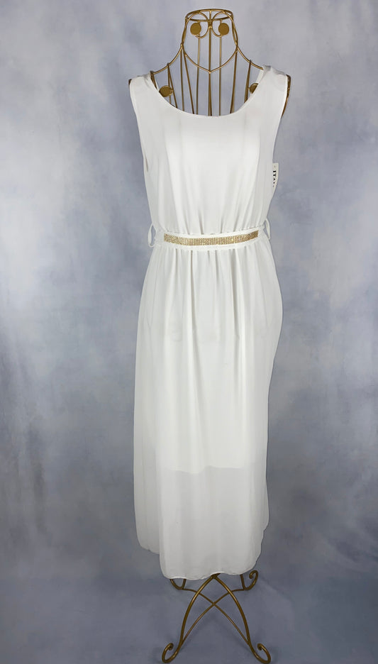 Kleid mit Gürtel weiß