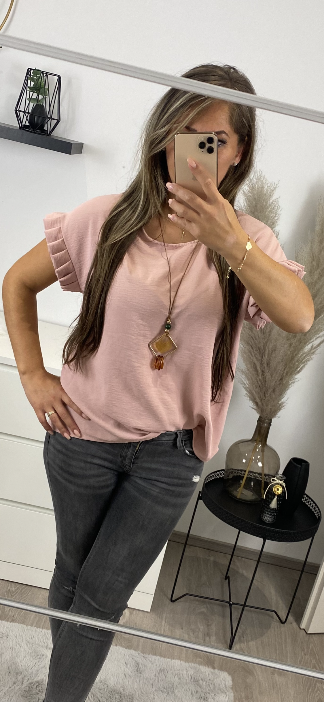 Blusenshirt mit Kette rosé